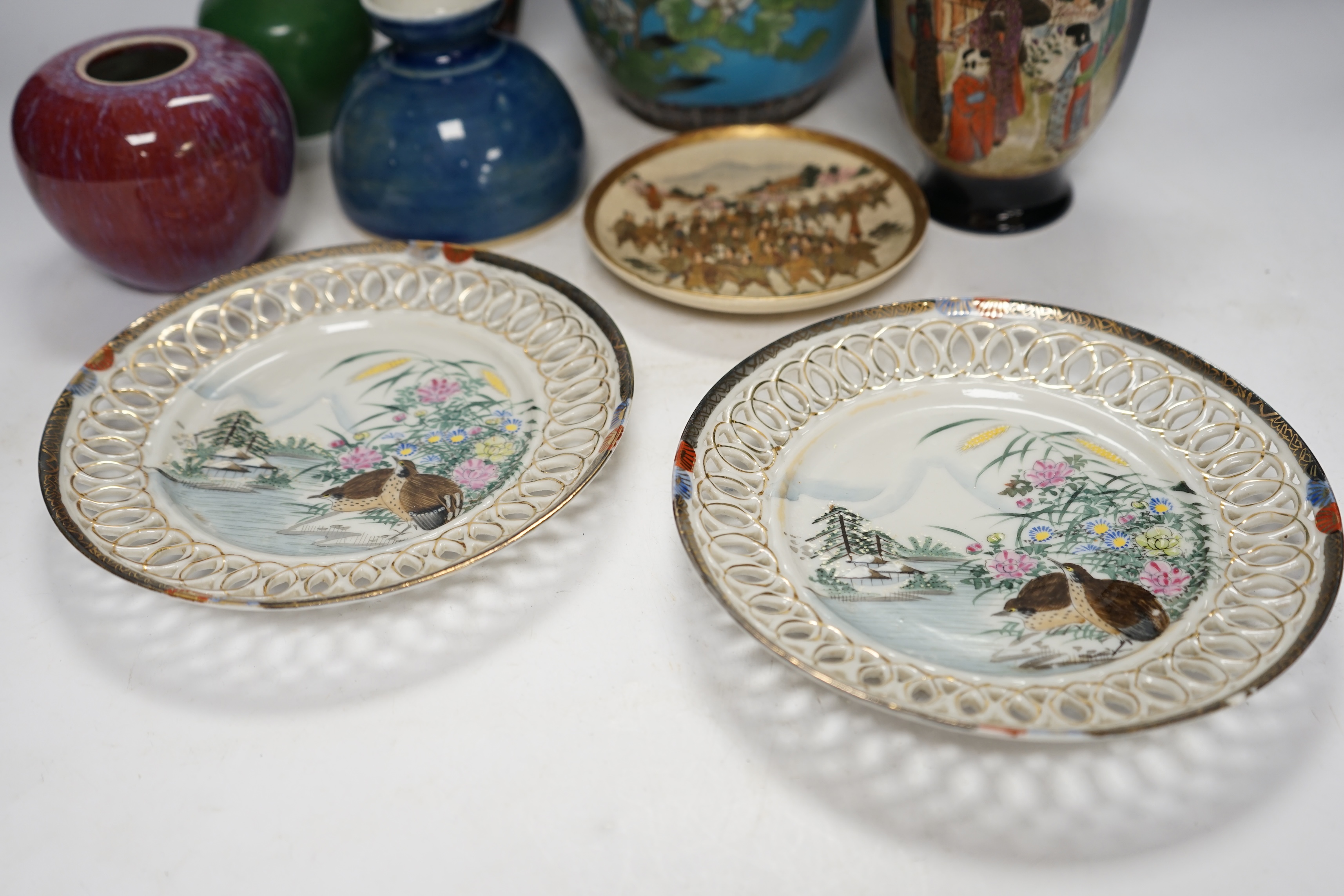 Assorted Japanese items, Satsuma, cloisonné, etc., tallest item 31cm high. Condition - most chipped, dented or cracked